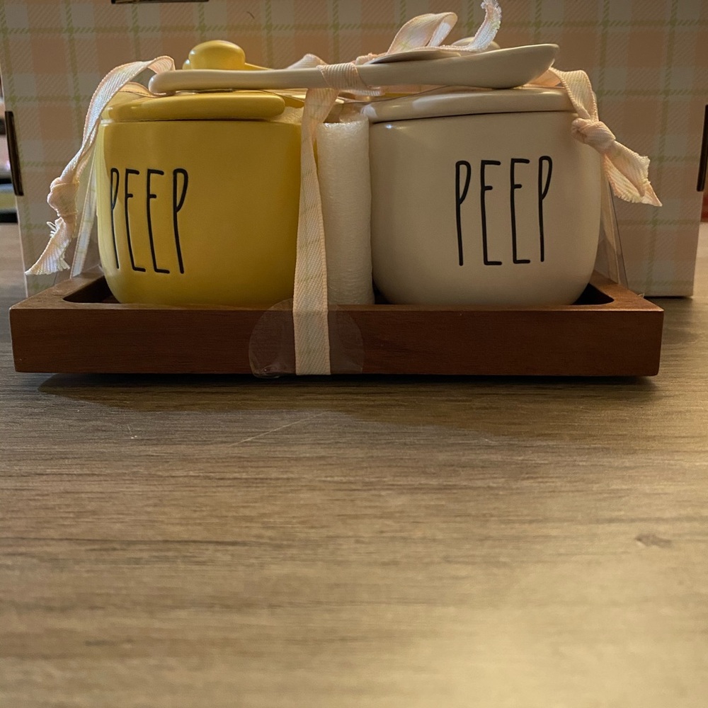 NWT Rae Dunn Peep Peep Set